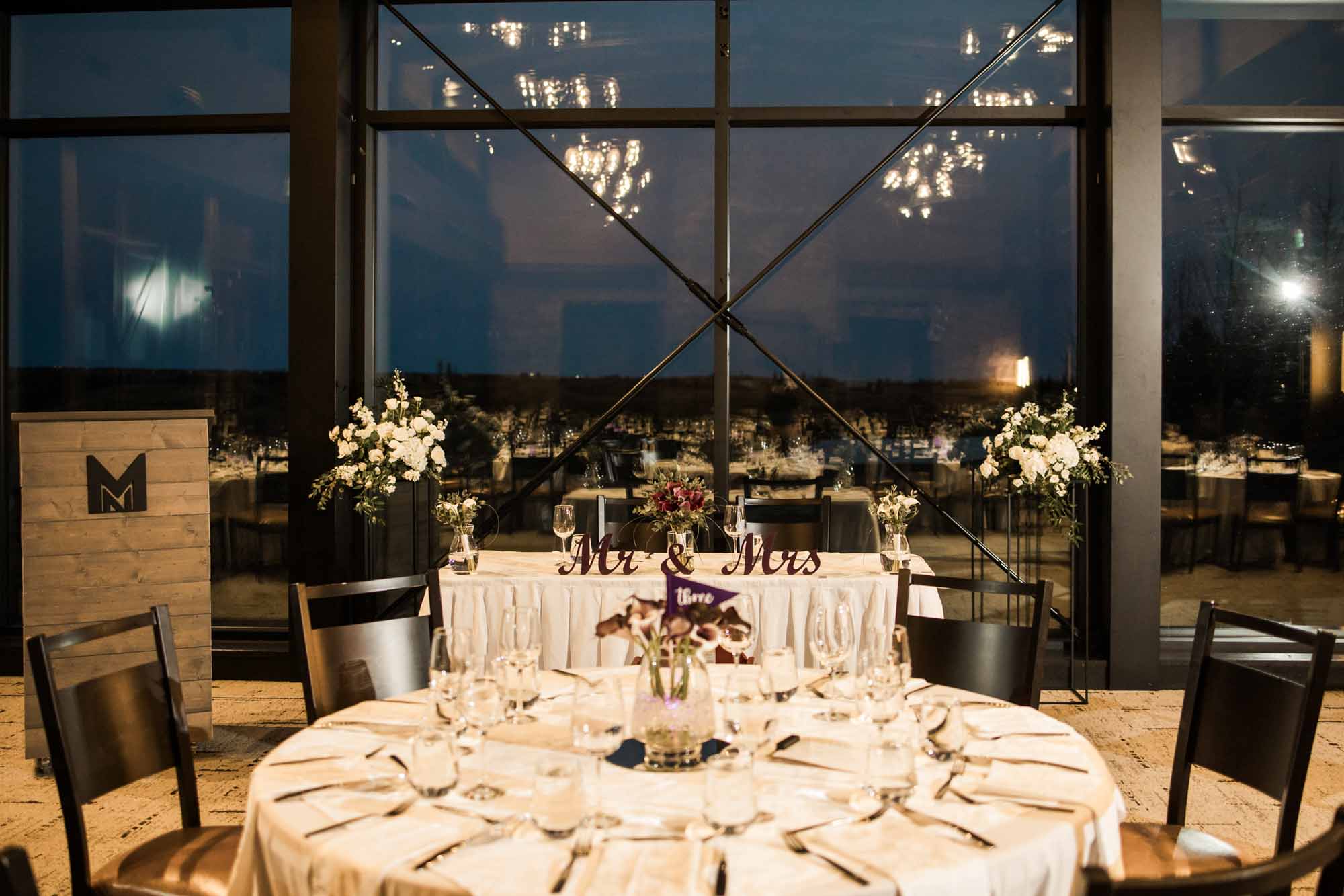 Calgary wedding photographer, bride and groom on their wedding day at the Mickelson National Golf Club reception, candid, documentary, storytelling photography