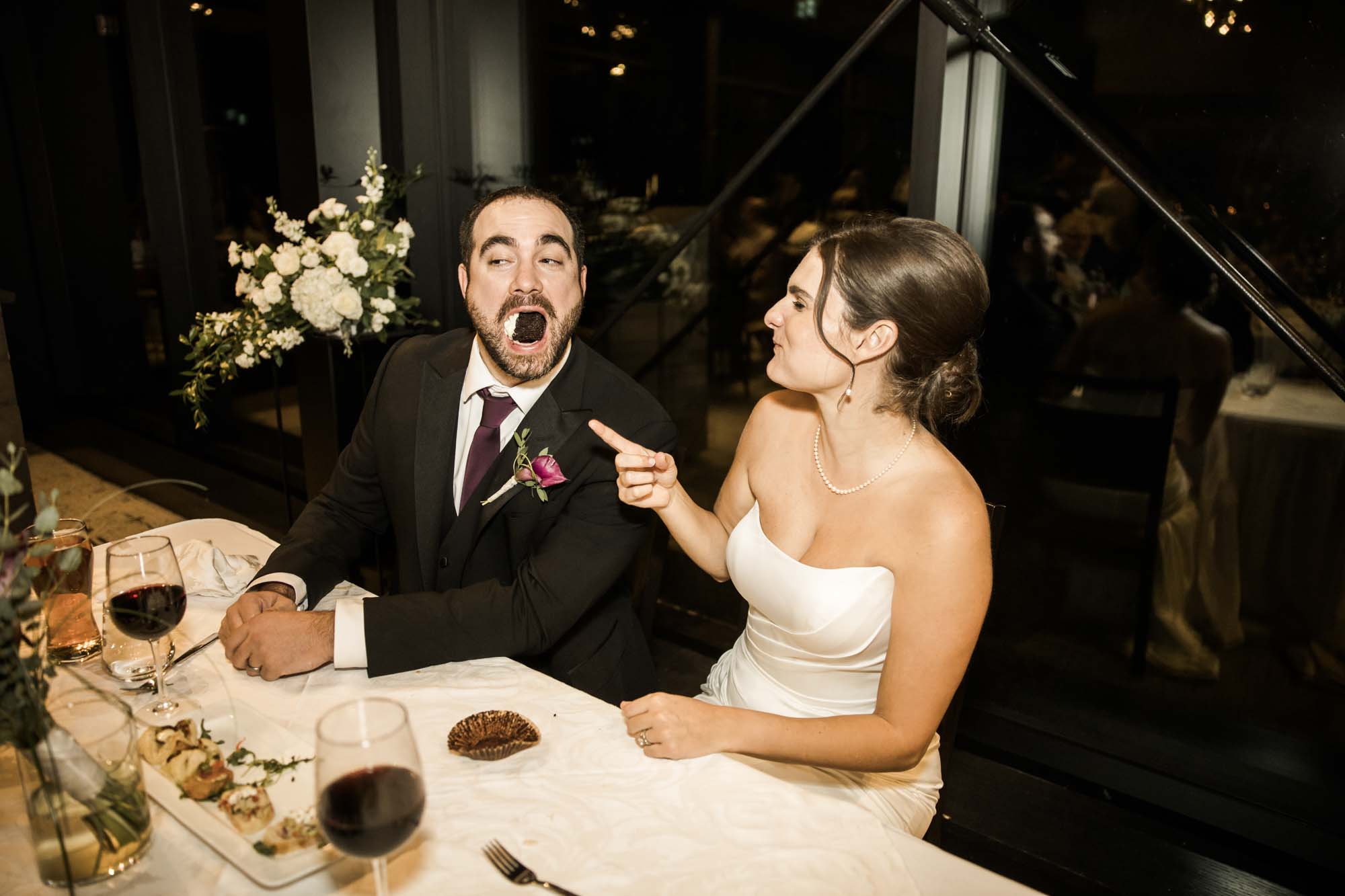 Calgary wedding photographer, bride and groom on their wedding day at the Mickelson National Golf Club reception, candid, documentary, storytelling photography