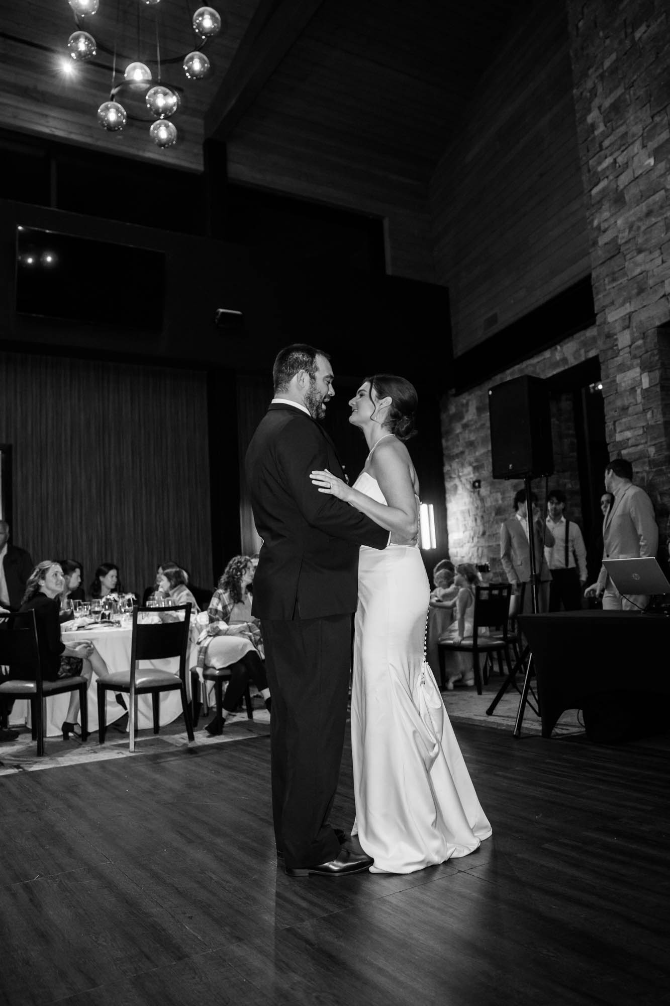 Calgary wedding photographer, bride and groom on their wedding day at the Mickelson National Golf Club reception, candid, documentary, storytelling photography