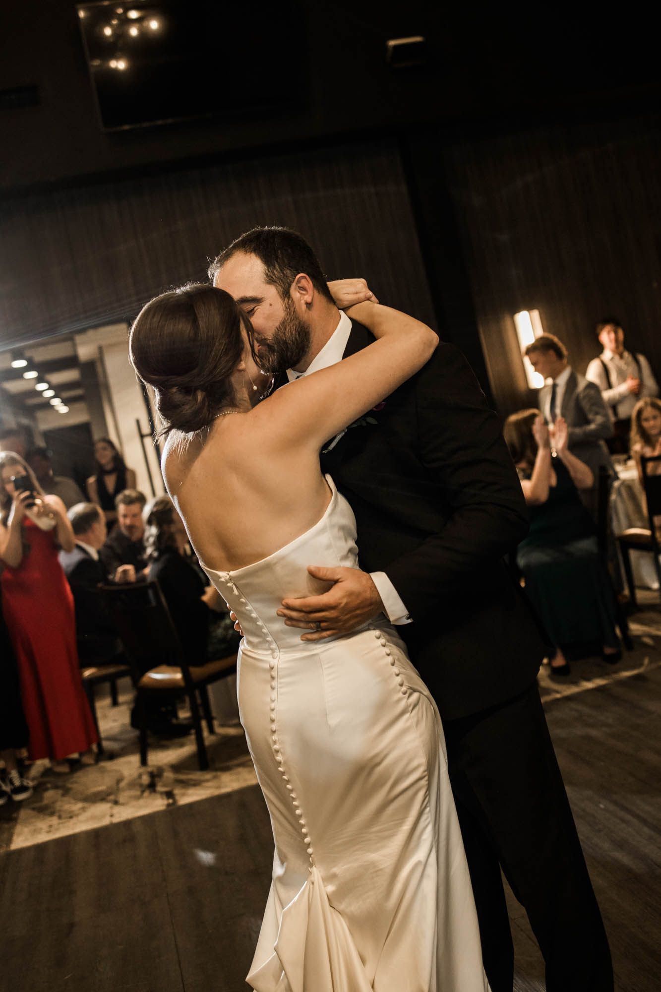 Calgary wedding photographer, bride and groom on their wedding day at the Mickelson National Golf Club reception, candid, documentary, storytelling photography